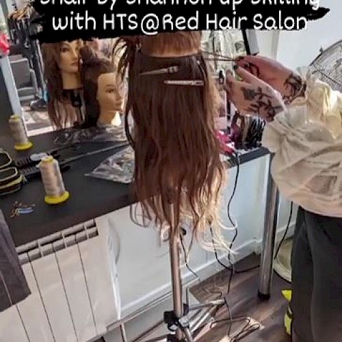 Shannon smashed it with Trainer Laurie ✨ @hts.hair @RedHairSalon #kilmarnock #GlasgowMerchantCity. Book direct with @hts.hair ❤️